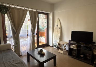VENTA DEPARTAMENTO DE 1 AMBIENTE A LA CALLE CON BALCON